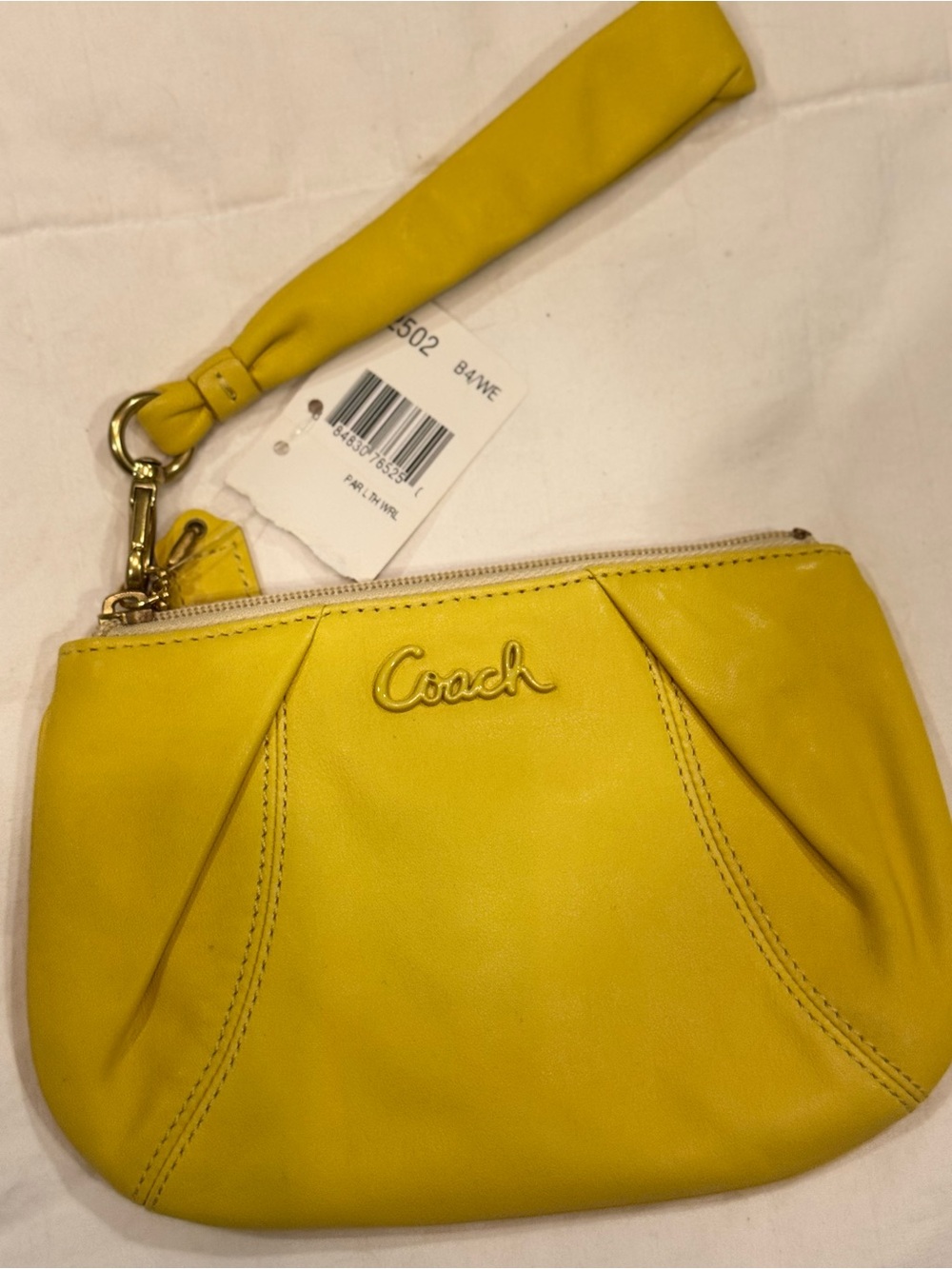 Coach Madison pleated Yellow Leather Wristlet  vintage Y2K NWT